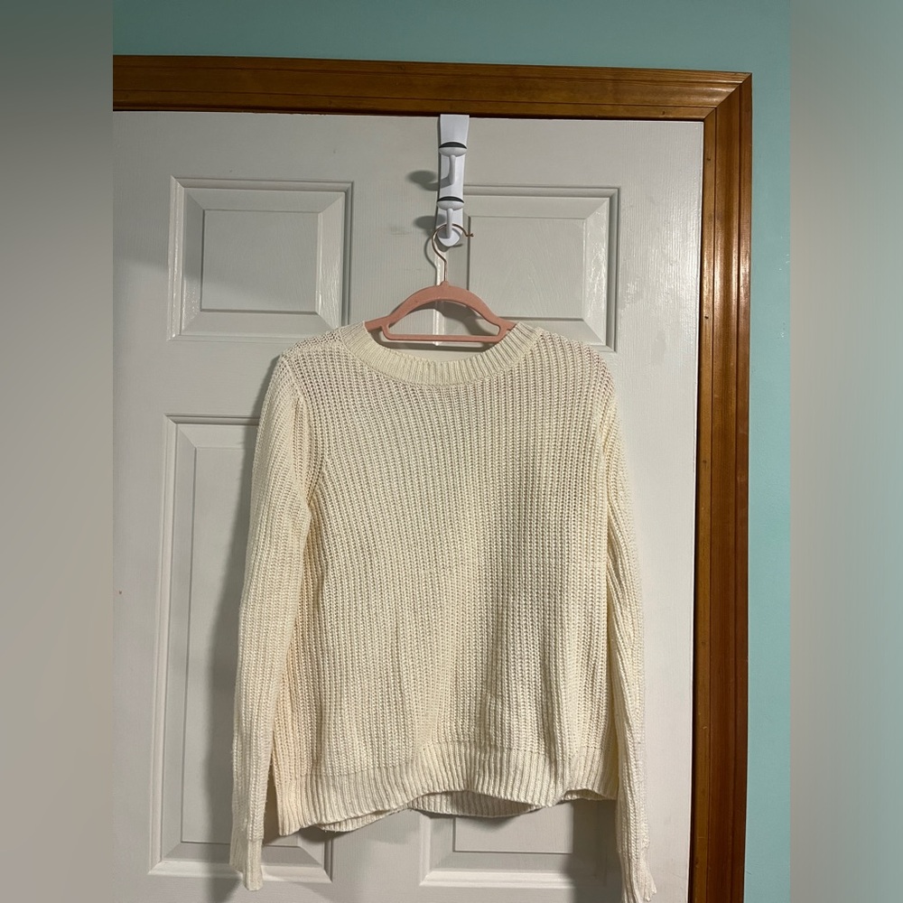 GOOD CONDITION- Cream Sweater w/ open back